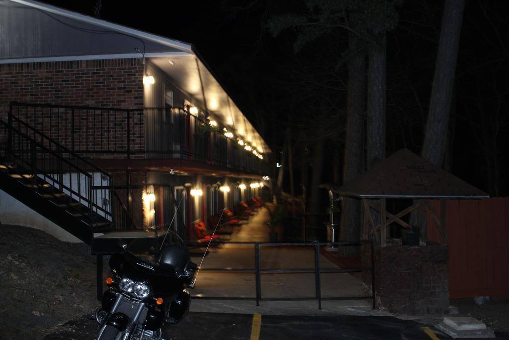 Brydan Suites Eureka Springs Bagian luar foto