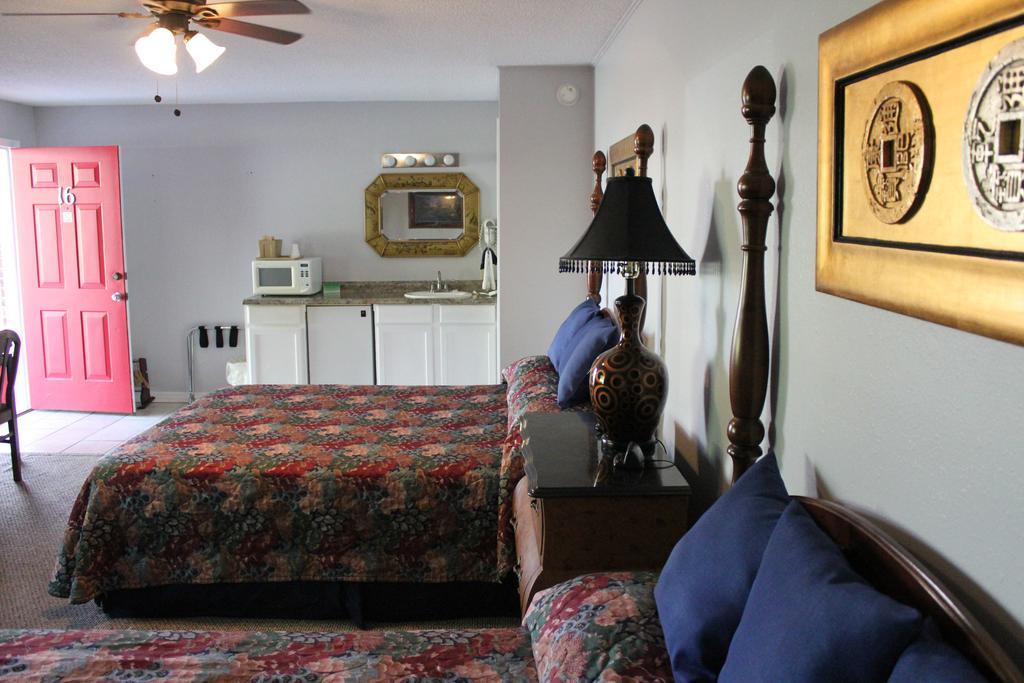Brydan Suites Eureka Springs Bagian luar foto